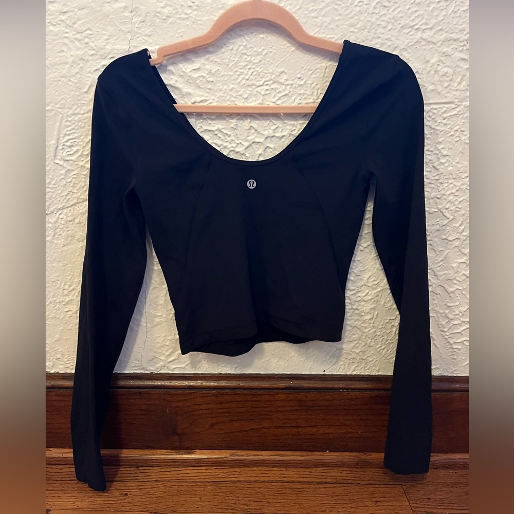 Size 4 Lululemon align shirt- black